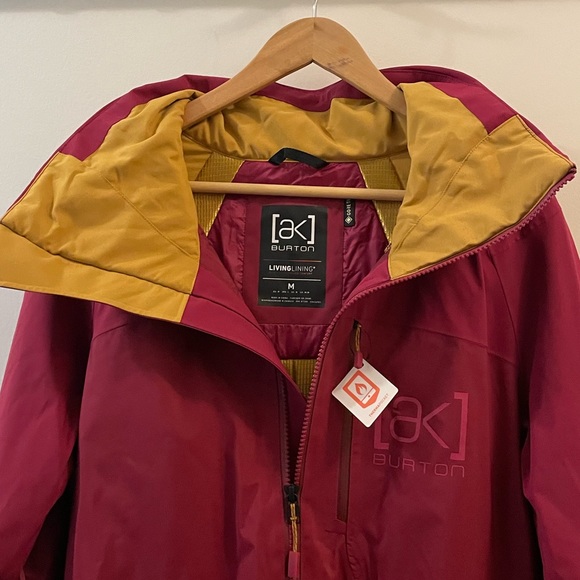 Brand New Women's Burton [ak] GORE‑TEX Jacket - Picture 4 of 5